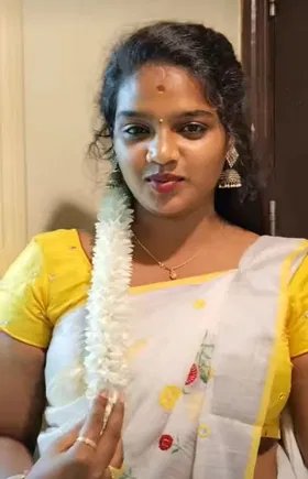 Pooja Profile